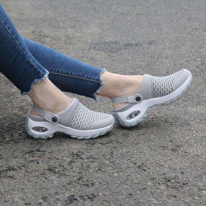 Women's Walking Clogs